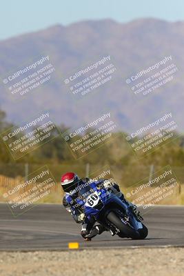 media/Dec-09-2023-SoCal Trackdays (Sat) [[76a8ac2686]]/Turn 3 (1150am)/